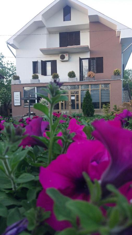 Etno Selo Nasa Avlija Apartment Blace ภายนอก รูปภาพ